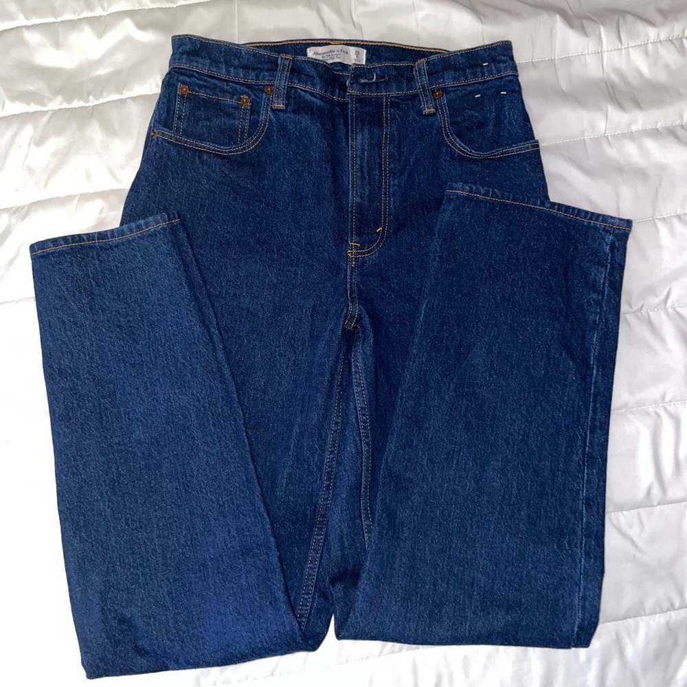 Abercrombie 90s high rise straight jeans